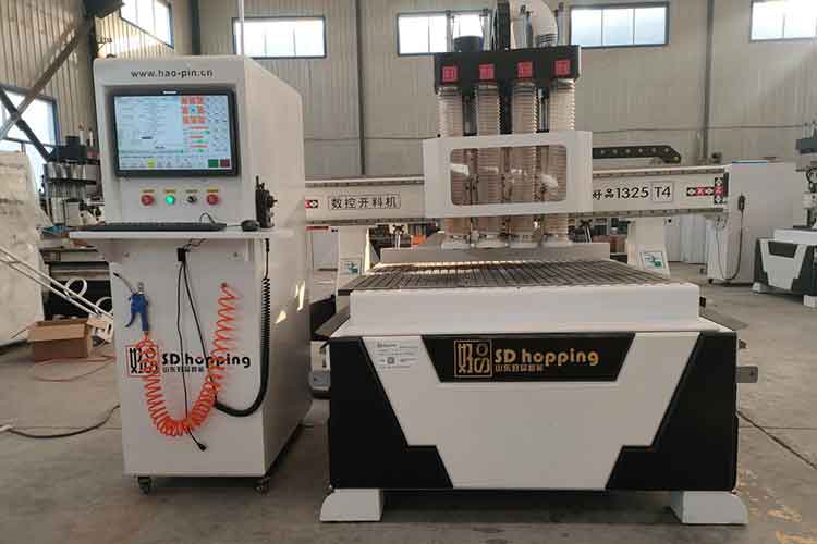 Basic features of four-axis cutting machine.jpg